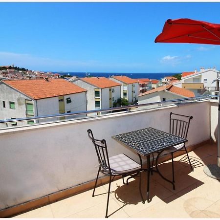Guest House Lav Primosten Bagian luar foto