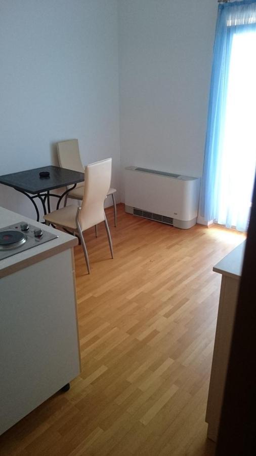 Guest House Lav Primosten Bagian luar foto