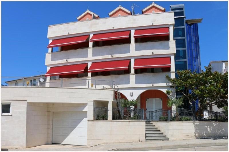 Guest House Lav Primosten Bagian luar foto