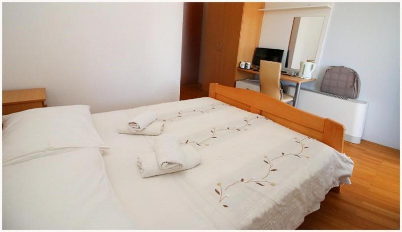 Guest House Lav Primosten Bagian luar foto