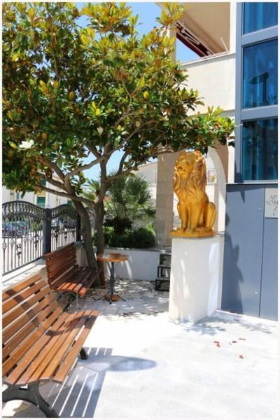 Guest House Lav Primosten Bagian luar foto