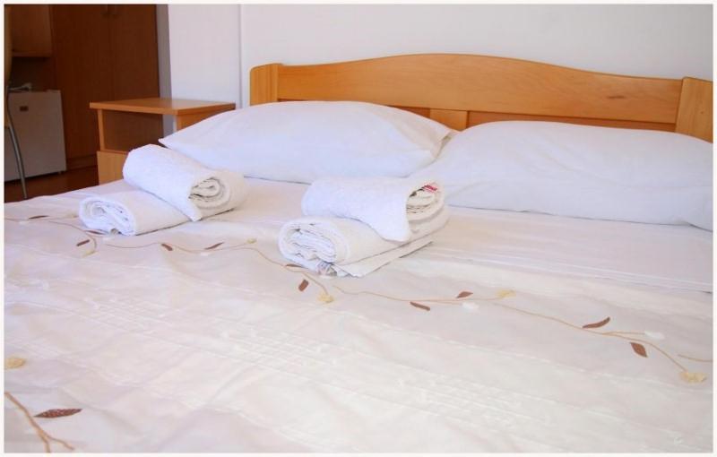 Guest House Lav Primosten Bagian luar foto