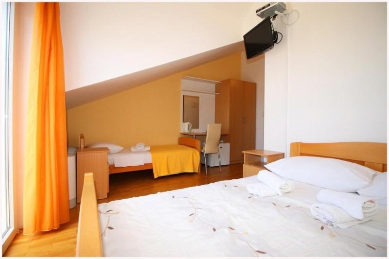 Guest House Lav Primosten Bagian luar foto