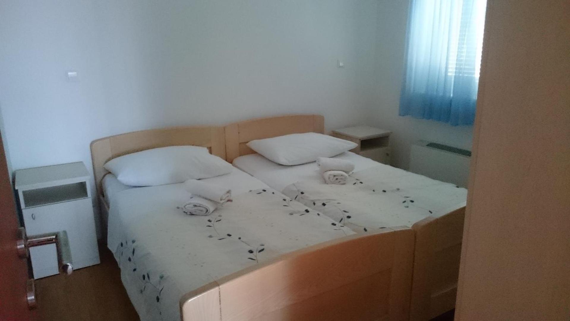Guest House Lav Primosten Bagian luar foto